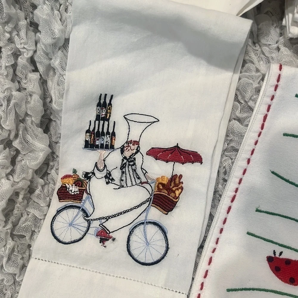 BOOBIES ASSORTMENT TEA TOWELS/ NAPKINS BUNDLE 17 PIECES.